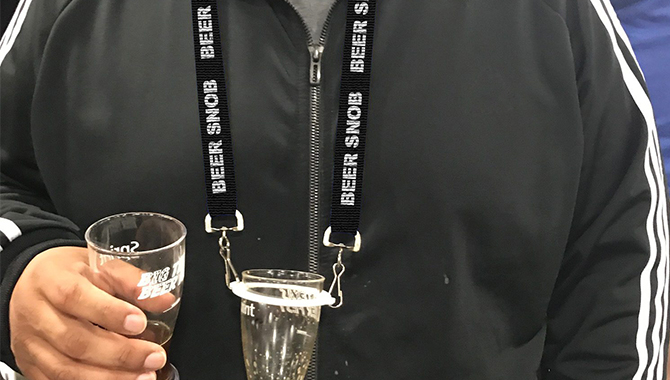hands free drinking lanyards - black Beer Snob Label (free shipping)