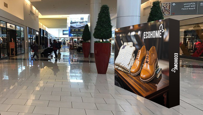 Straight Floor Display 1